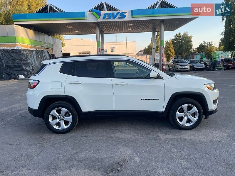 Внедорожник / Кроссовер Jeep Compass 2017 в Лубнах