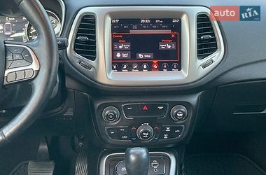 Внедорожник / Кроссовер Jeep Compass 2017 в Лубнах