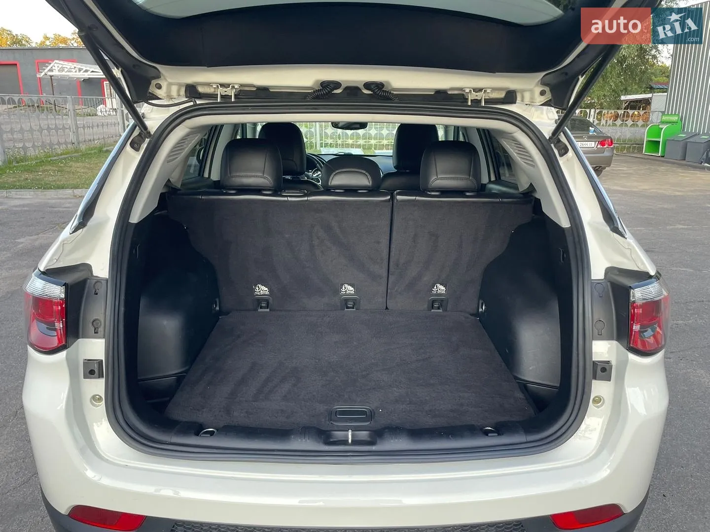 2017 Jeep Compass - мініатюра 51