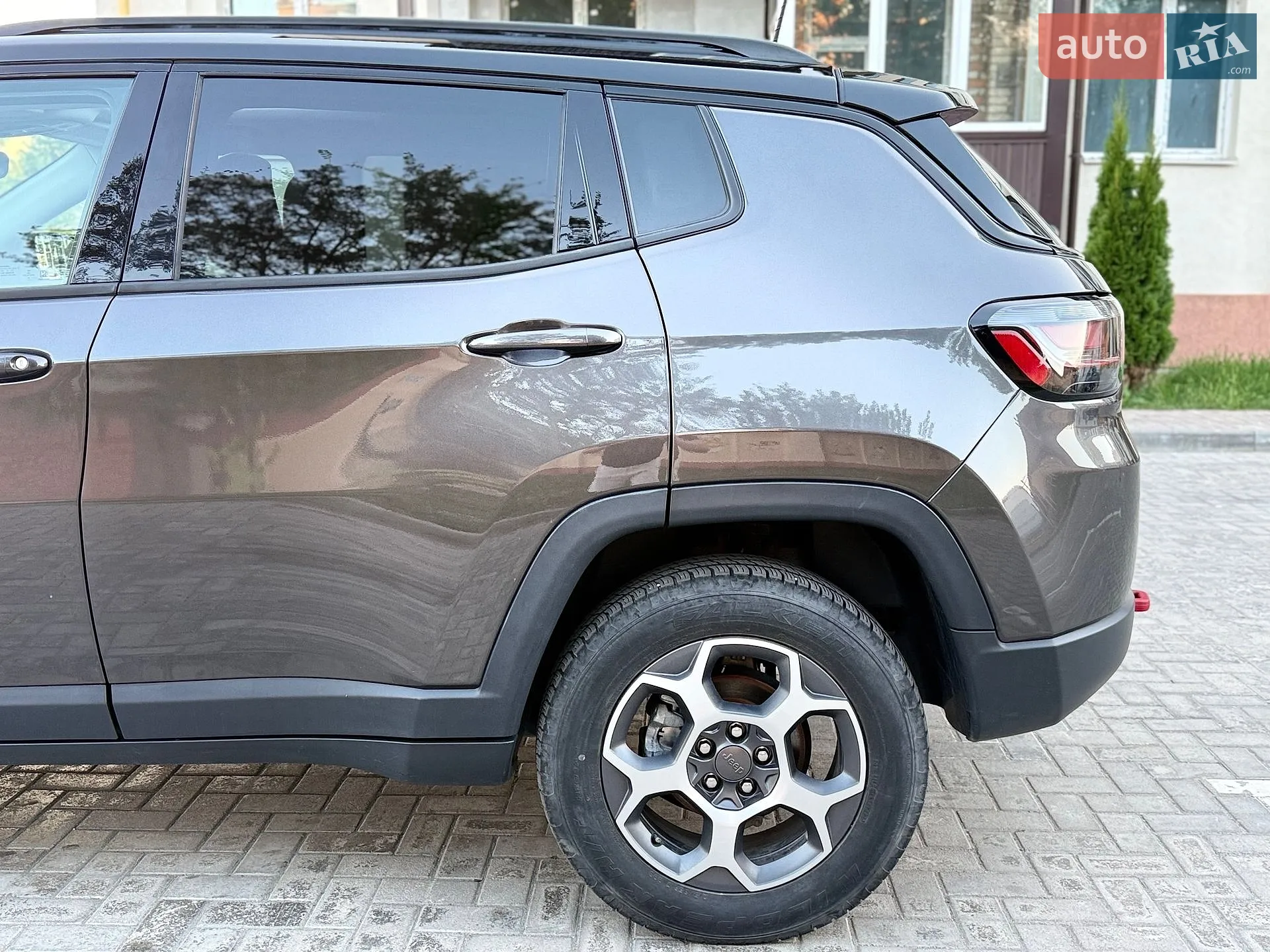 2022 Jeep Compass - мініатюра 3
