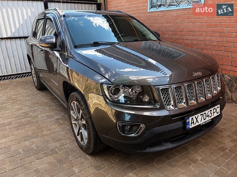 Позашляховик / Кросовер Jeep Compass 2015 в Харкові