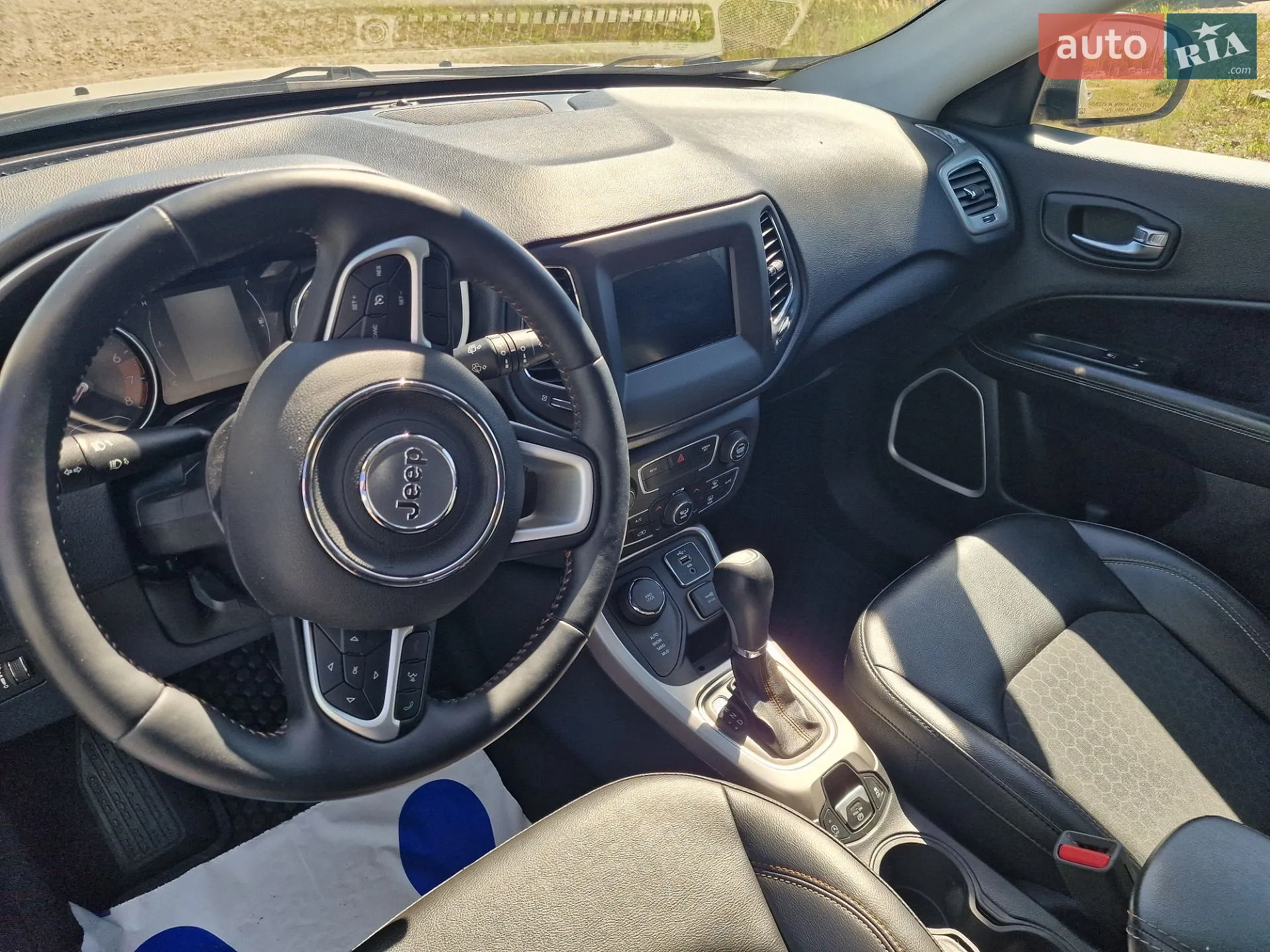 2019 Jeep Compass - мініатюра 12