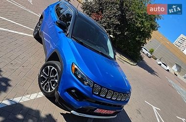 Внедорожник / Кроссовер Jeep Compass 2022 в Киеве