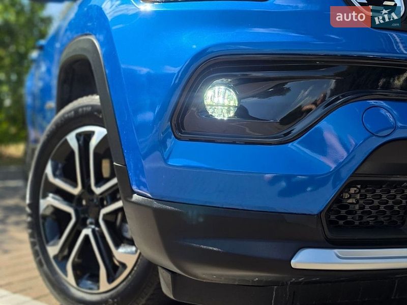 Внедорожник / Кроссовер Jeep Compass 2022 в Киеве