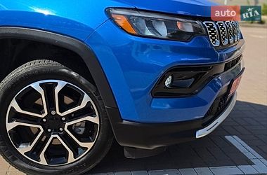 Внедорожник / Кроссовер Jeep Compass 2022 в Киеве