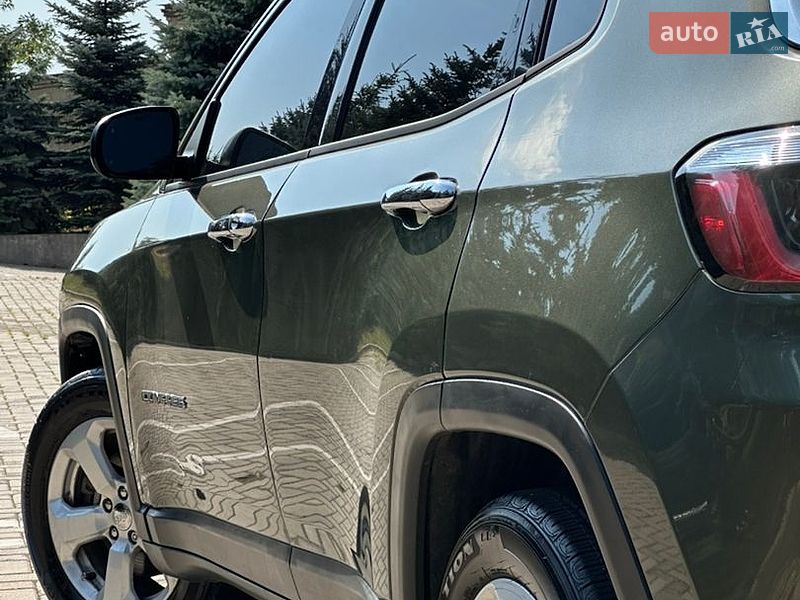 Внедорожник / Кроссовер Jeep Compass 2018 в Харькове
