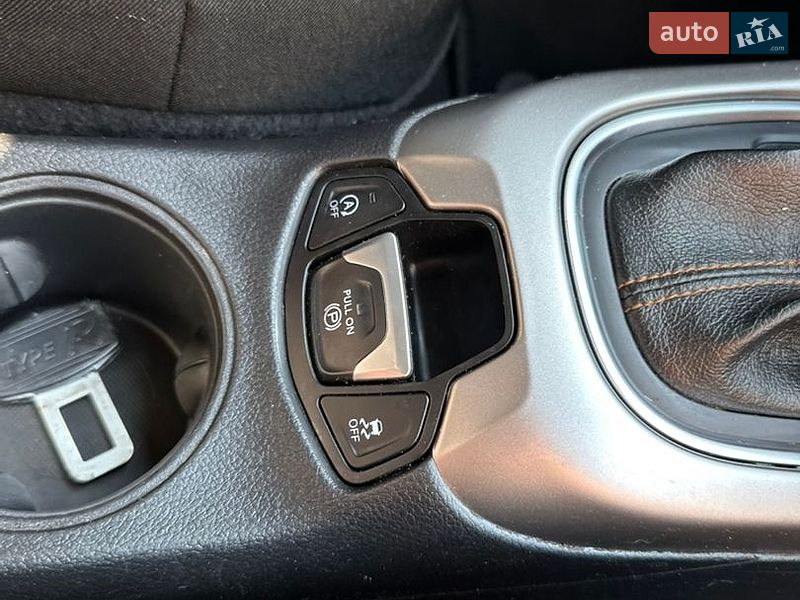 Внедорожник / Кроссовер Jeep Compass 2018 в Харькове