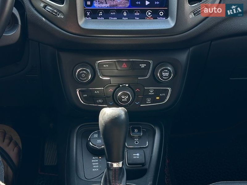 Внедорожник / Кроссовер Jeep Compass 2017 в Кременчуге