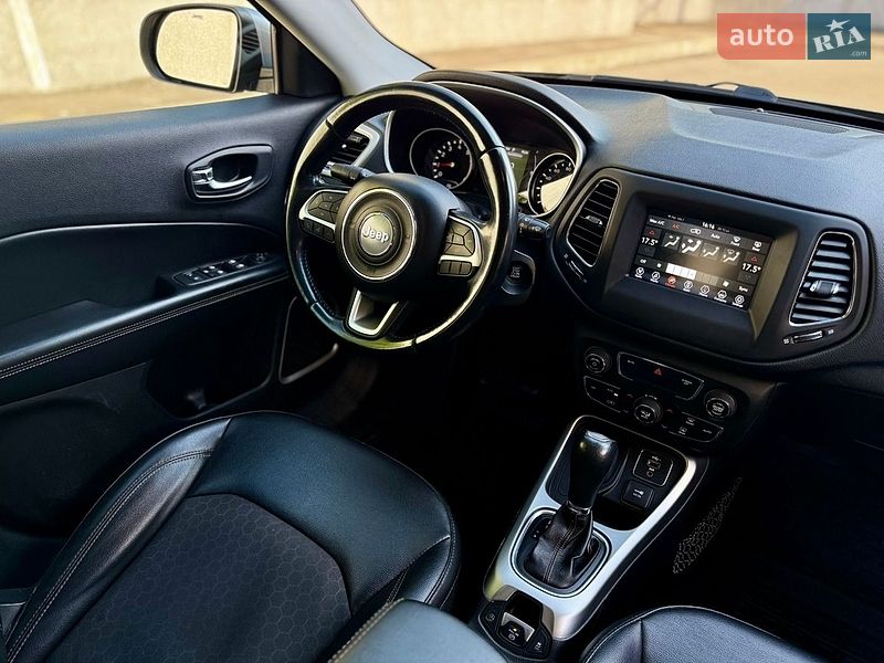 Внедорожник / Кроссовер Jeep Compass 2019 в Харькове