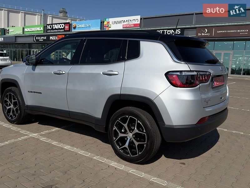 Внедорожник / Кроссовер Jeep Compass 2024 в Киеве