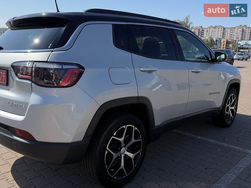 Внедорожник / Кроссовер Jeep Compass 2024 в Киеве