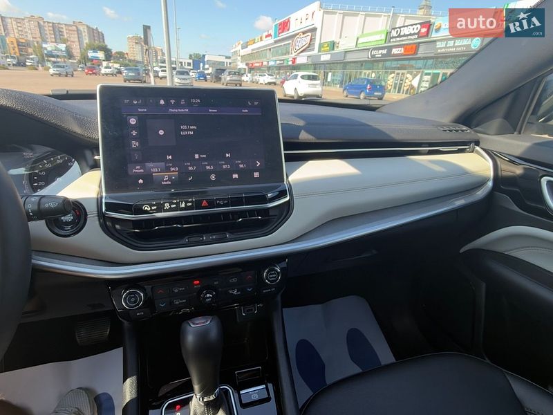 Внедорожник / Кроссовер Jeep Compass 2024 в Киеве