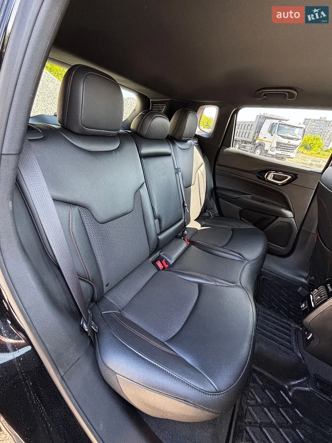 2024 Jeep Compass - мініатюра 18