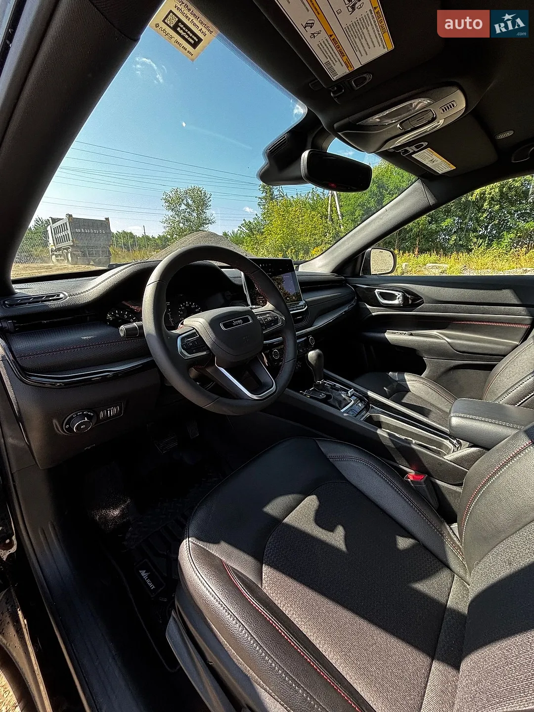 2024 Jeep Compass - мініатюра 21