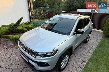 Внедорожник / Кроссовер Jeep Compass 2024 в Полтаве