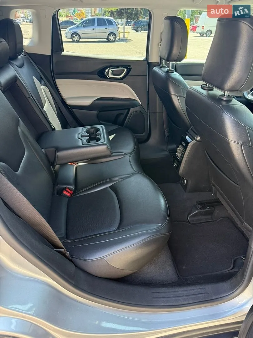 2022 Jeep Compass - мініатюра 7