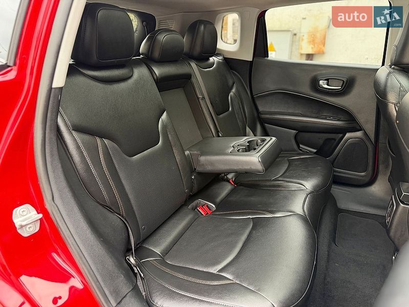 Внедорожник / Кроссовер Jeep Compass 2018 в Харькове