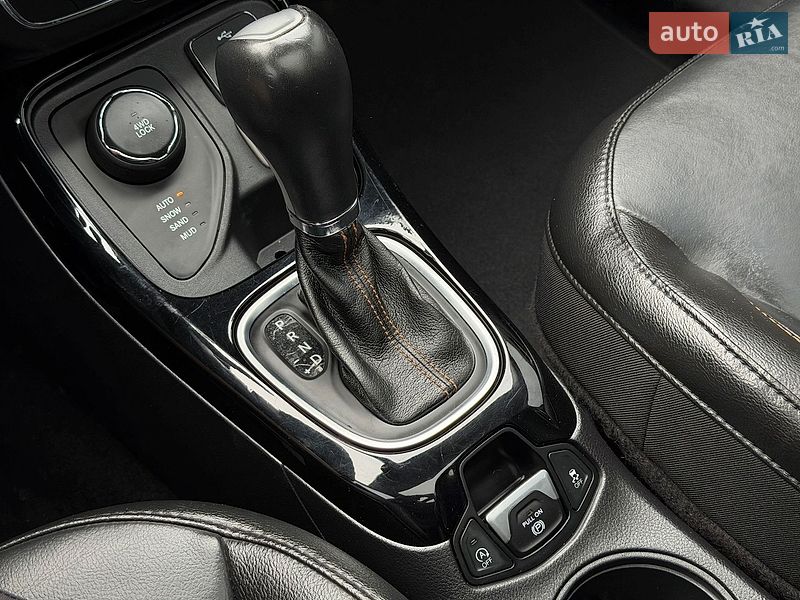 Внедорожник / Кроссовер Jeep Compass 2018 в Харькове