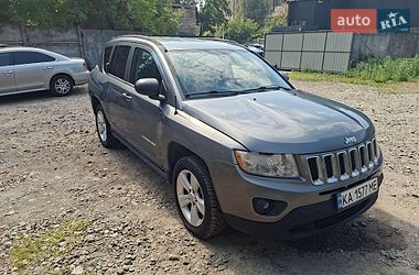 Позашляховик / Кросовер Jeep Compass 2011 в Києві