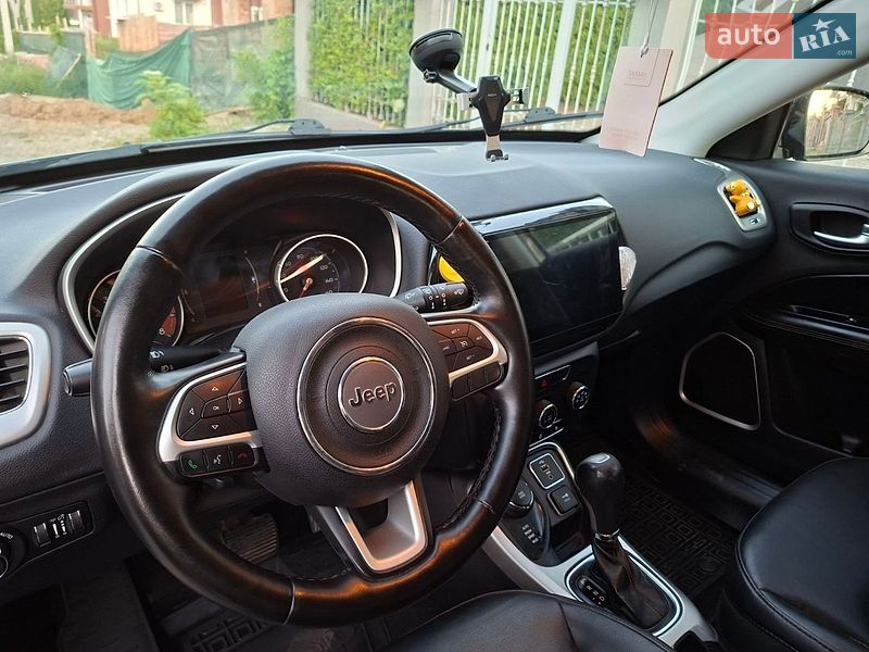 Внедорожник / Кроссовер Jeep Compass 2018 в Черновцах