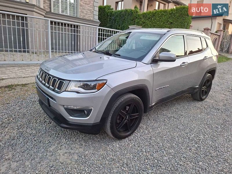 Внедорожник / Кроссовер Jeep Compass 2018 в Черновцах