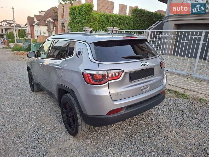 Внедорожник / Кроссовер Jeep Compass 2018 в Черновцах