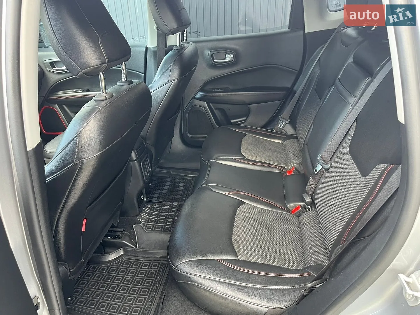 2018 Jeep Compass - мініатюра 21