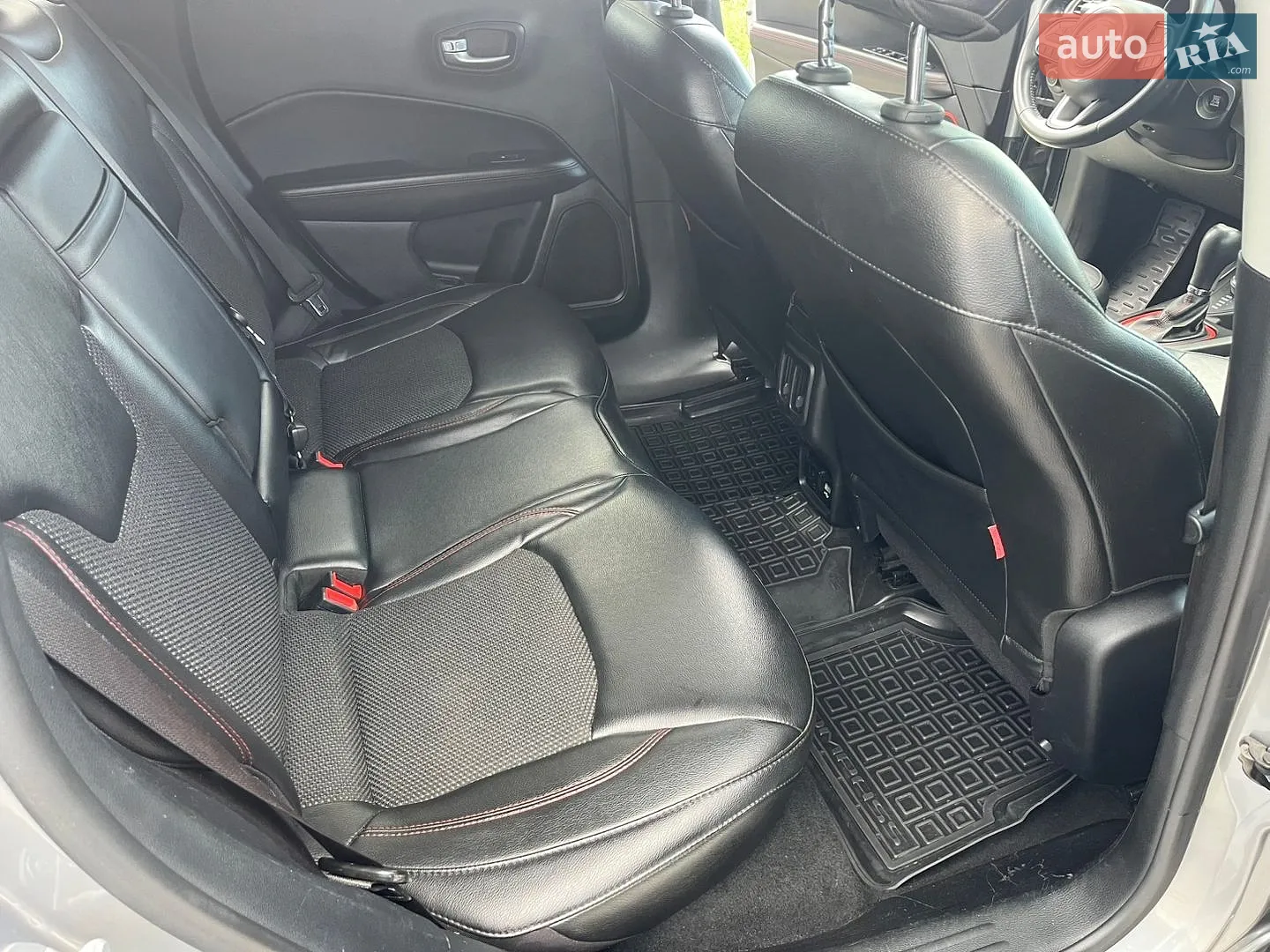 2018 Jeep Compass - мініатюра 24