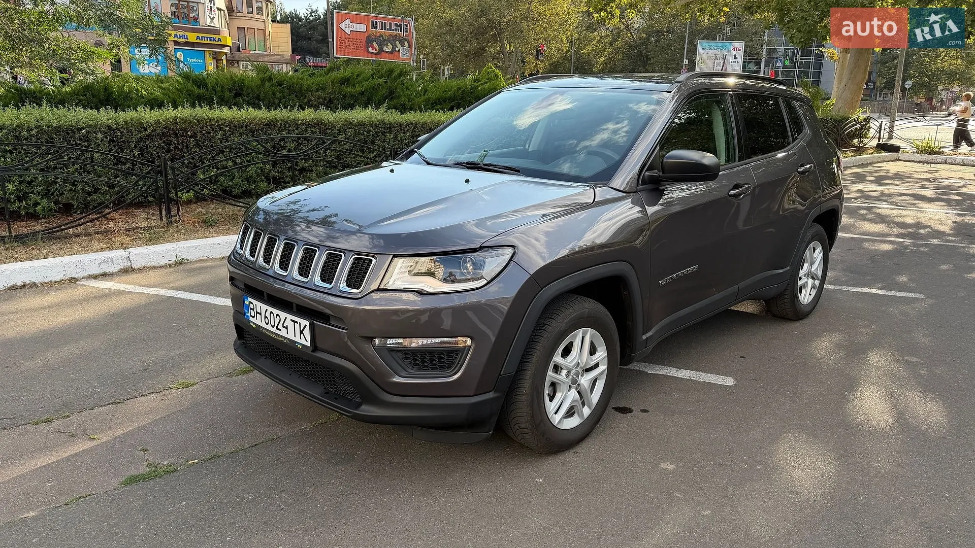 2017 Jeep Compass - мініатюра 2