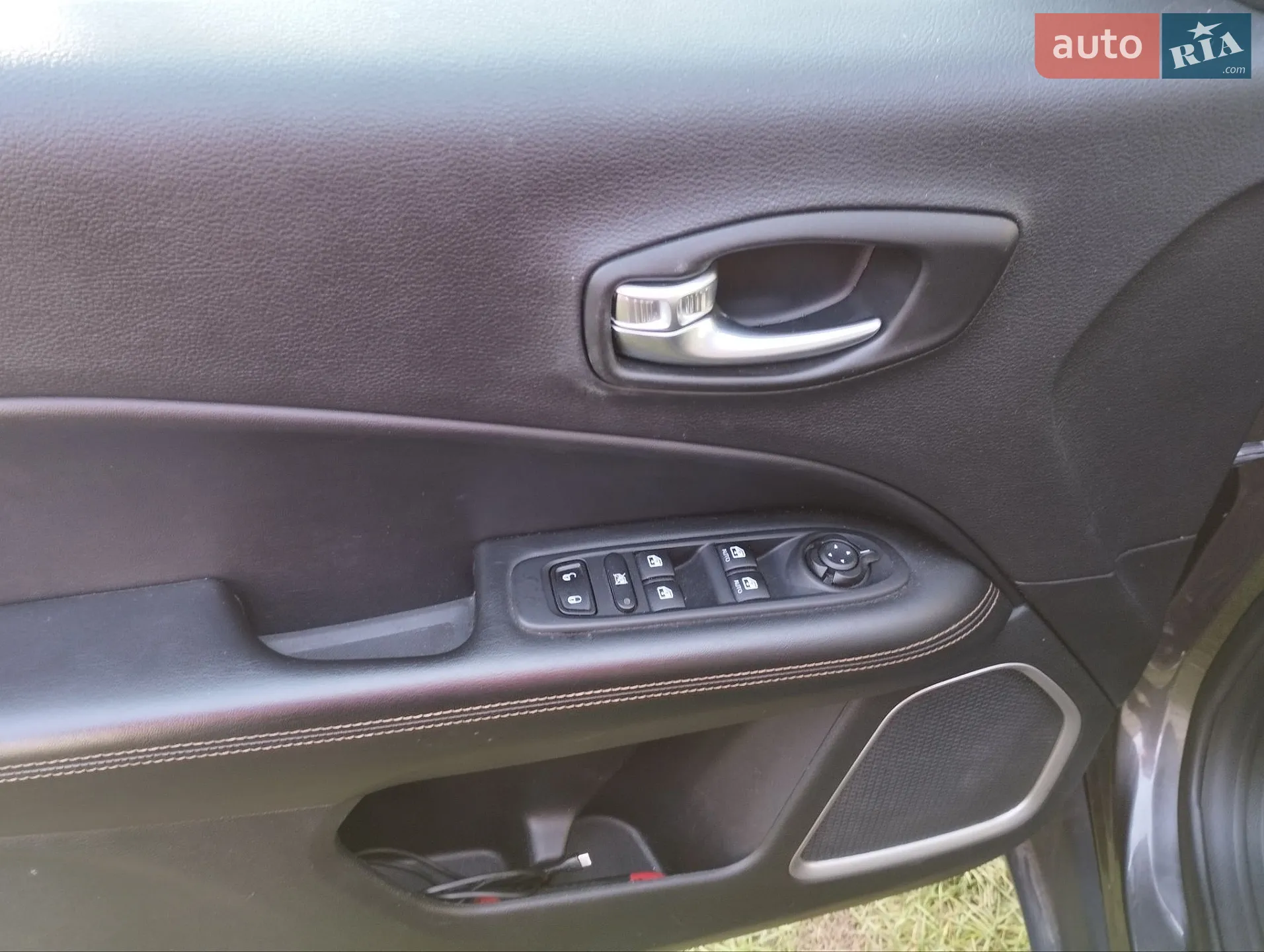 2020 Jeep Compass - мініатюра 5
