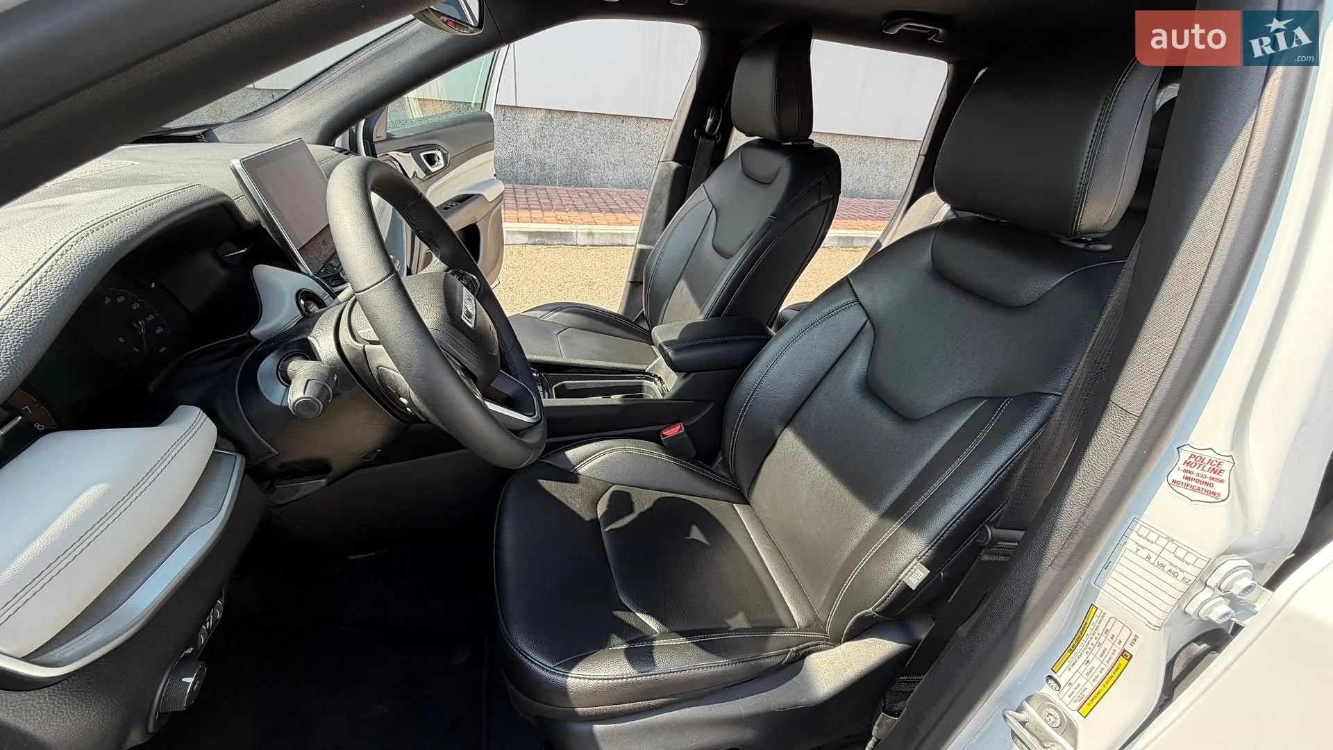 2025 Jeep Compass - мініатюра 33