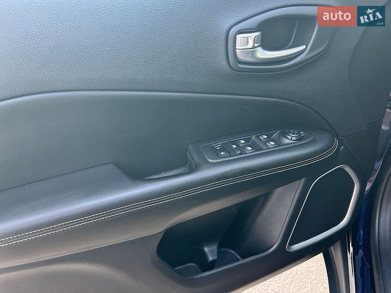 Внедорожник / Кроссовер Jeep Compass 2019 в Василькове