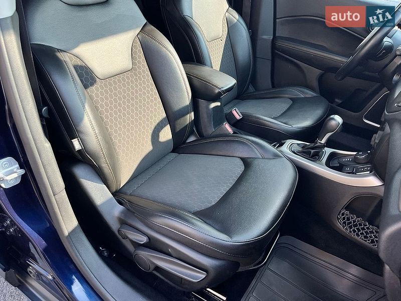 Внедорожник / Кроссовер Jeep Compass 2019 в Василькове