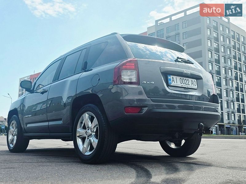Позашляховик / Кросовер Jeep Compass 2015 в Києві