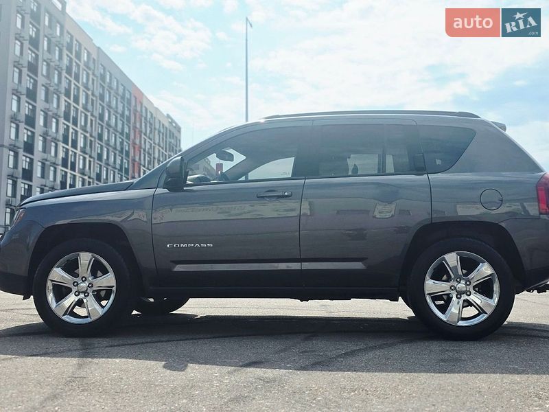 Позашляховик / Кросовер Jeep Compass 2015 в Києві