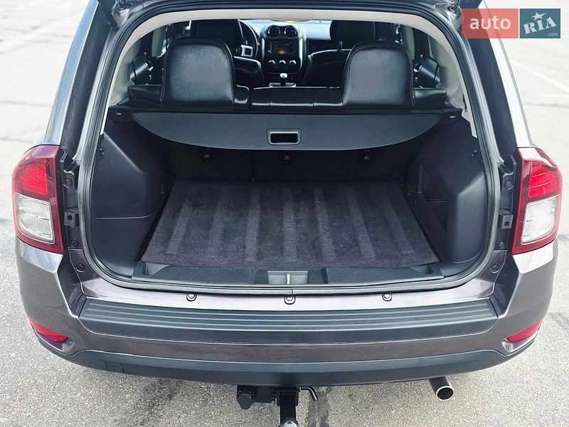 Позашляховик / Кросовер Jeep Compass 2015 в Києві