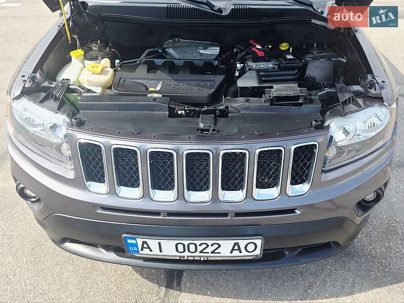 Позашляховик / Кросовер Jeep Compass 2015 в Києві