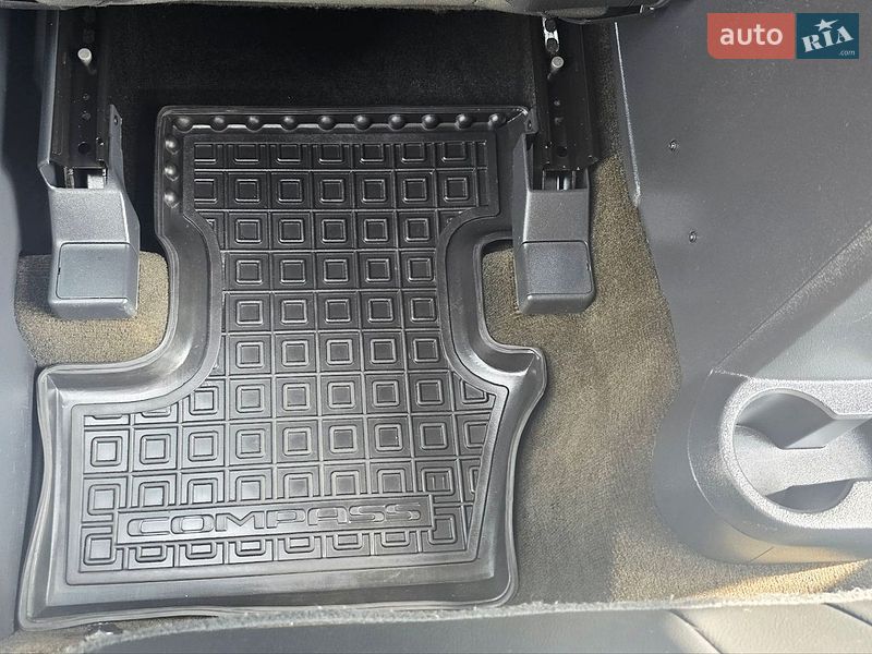 Позашляховик / Кросовер Jeep Compass 2015 в Києві