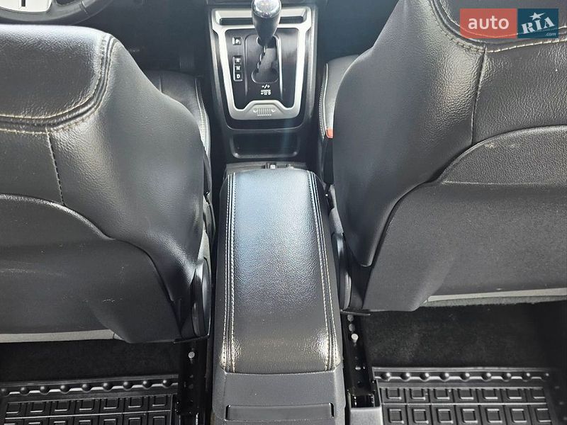 Позашляховик / Кросовер Jeep Compass 2015 в Києві