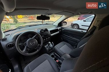 Внедорожник / Кроссовер Jeep Compass 2015 в Чернигове