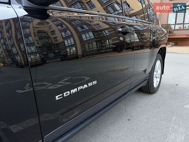 Внедорожник / Кроссовер Jeep Compass 2015 в Чернигове
