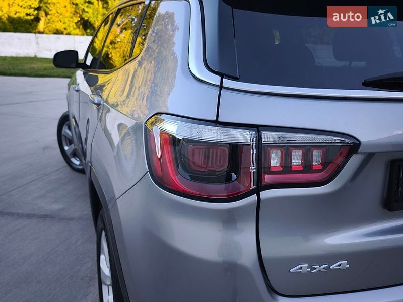 Внедорожник / Кроссовер Jeep Compass 2020 в Луцке