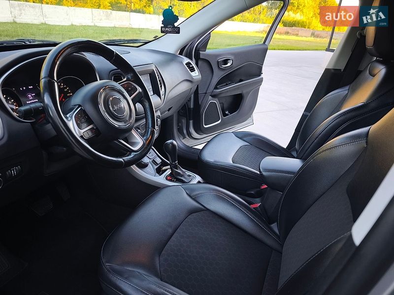 Внедорожник / Кроссовер Jeep Compass 2020 в Луцке