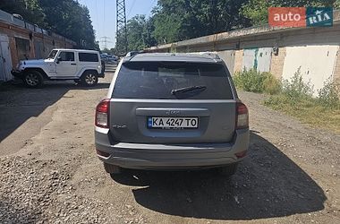 Внедорожник / Кроссовер Jeep Compass 2015 в Киеве фото 6 Внедорожник / Кроссовер Jeep Compass 2015 в Киеве
