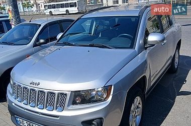 Внедорожник / Кроссовер Jeep Compass 2013 в Днепре