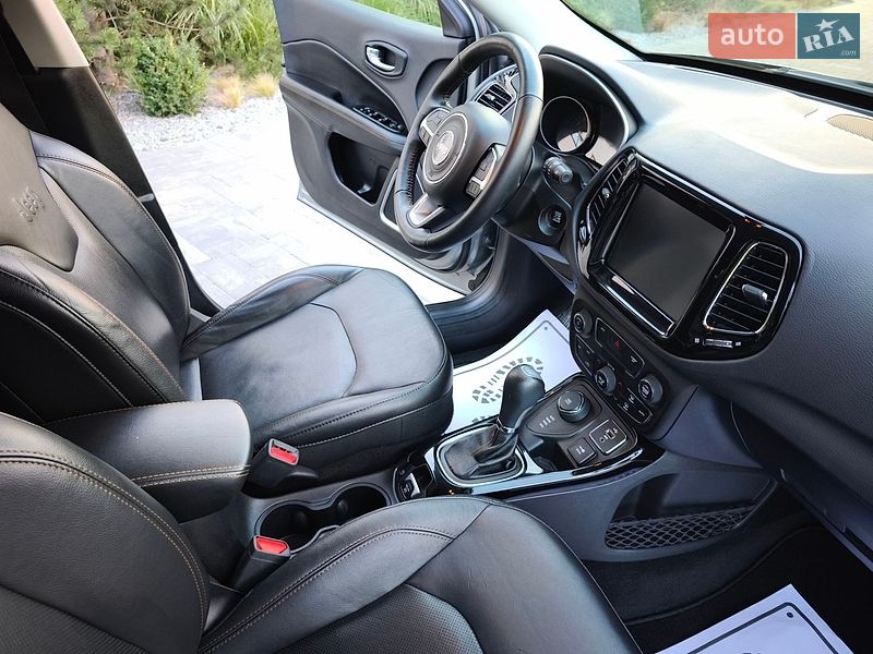 Позашляховик / Кросовер Jeep Compass 2018 в Луцьку фото 24 Позашляховик / Кросовер Jeep Compass 2018 в Луцьку