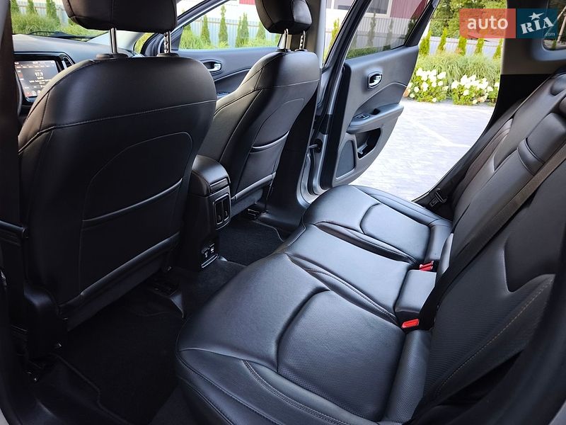Позашляховик / Кросовер Jeep Compass 2018 в Луцьку фото 32 Позашляховик / Кросовер Jeep Compass 2018 в Луцьку