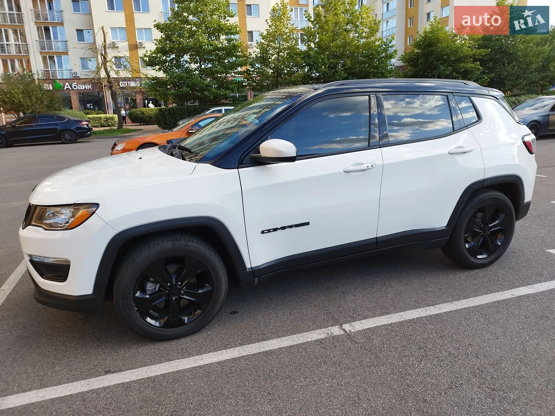 2020 Jeep Compass - мініатюра 9