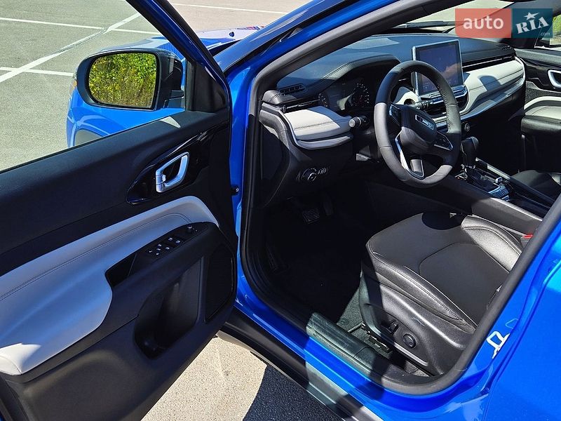 Внедорожник / Кроссовер Jeep Compass 2025 в Киеве фото 7 Внедорожник / Кроссовер Jeep Compass 2025 в Киеве