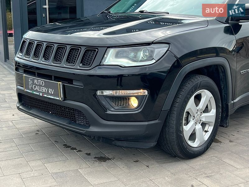 Внедорожник / Кроссовер Jeep Compass 2018 в Ровно